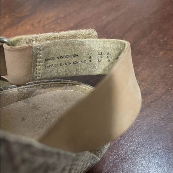 Clarks Artisans Sandals Perri Dunes Snakeskin - Picture 8 of 10